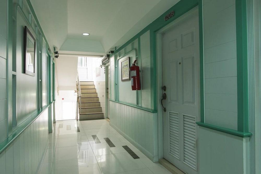 Orchid Resort Bangkok Exterior photo