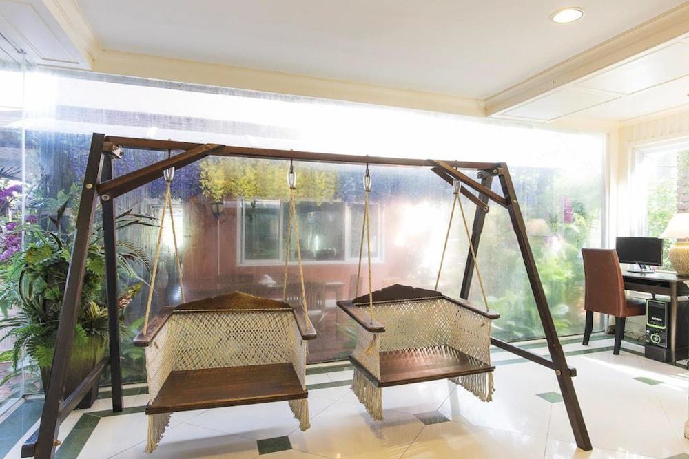Orchid Resort Bangkok Exterior photo