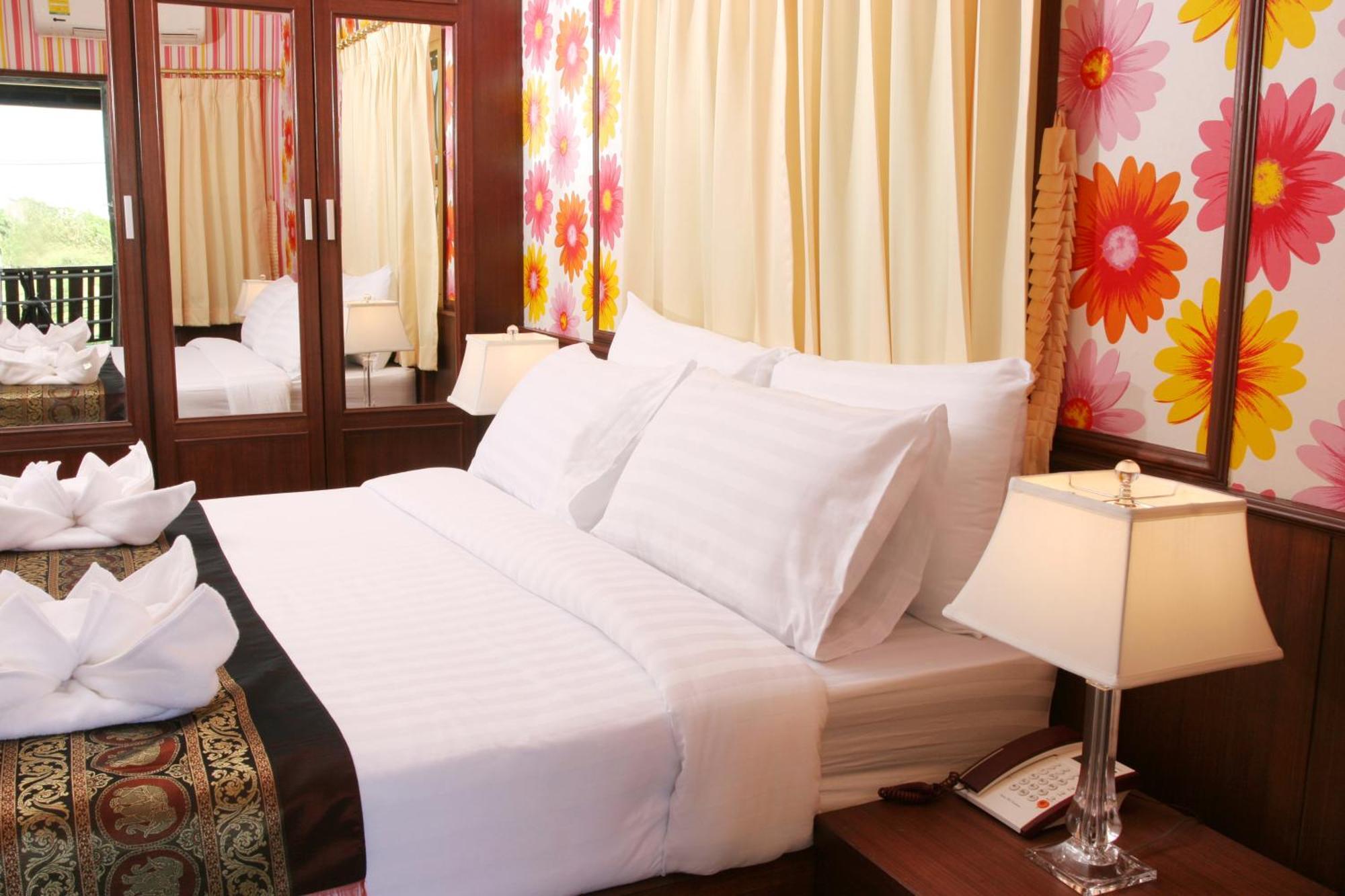 Orchid Resort Bangkok Exterior photo