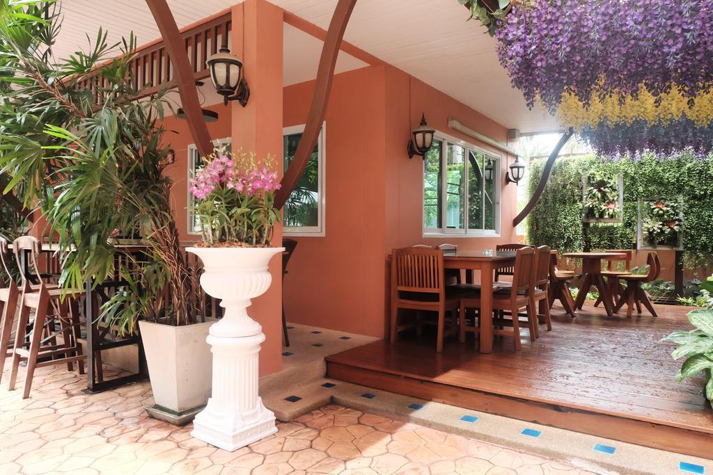 Orchid Resort Bangkok Exterior photo