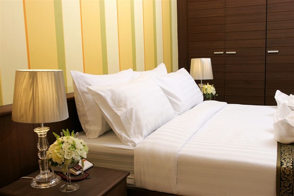 Orchid Resort Bangkok Exterior photo